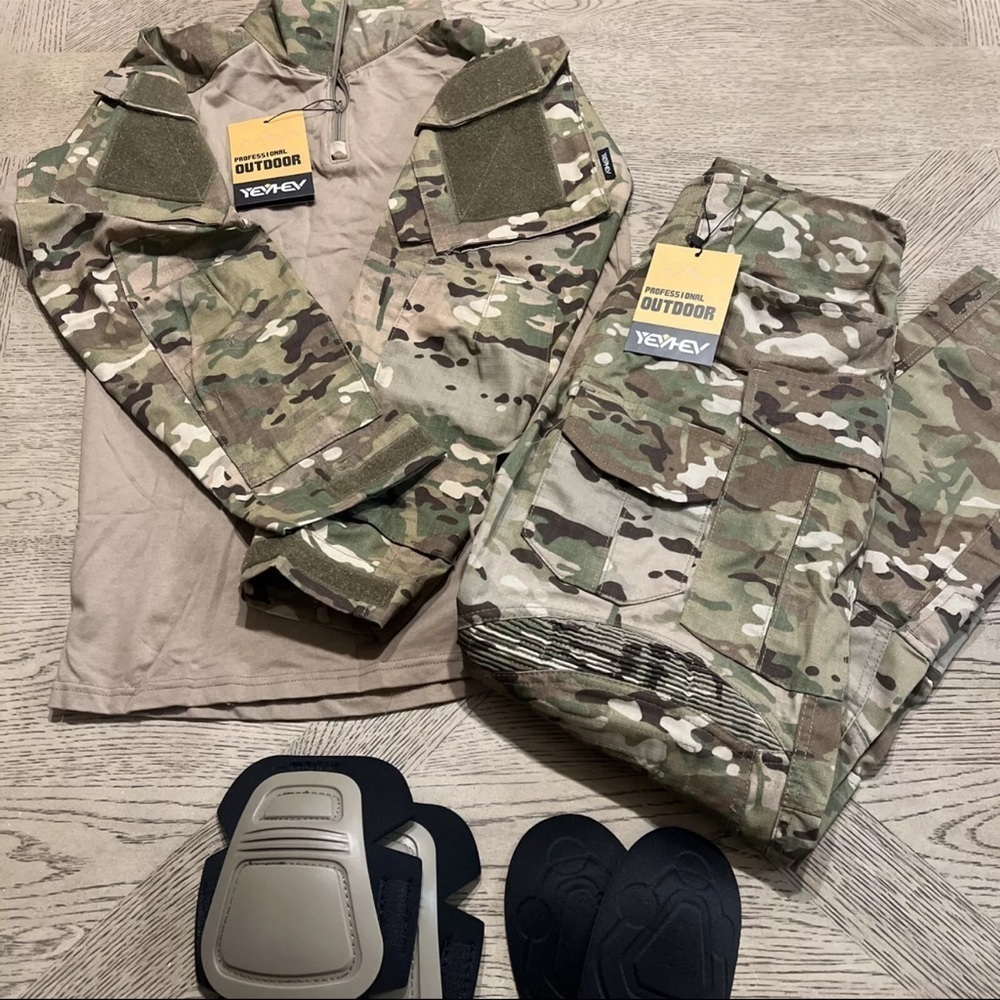 Tactical Camouflage Outfit small